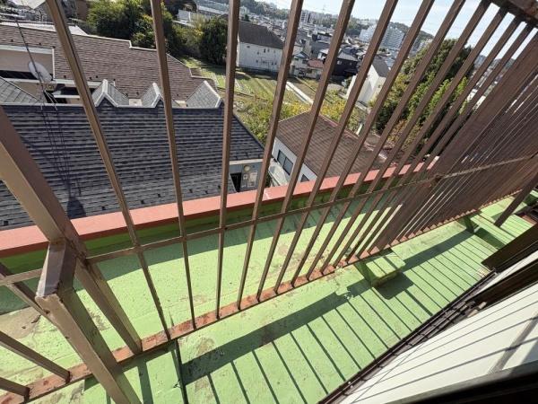 稲城市東長沼のマンション