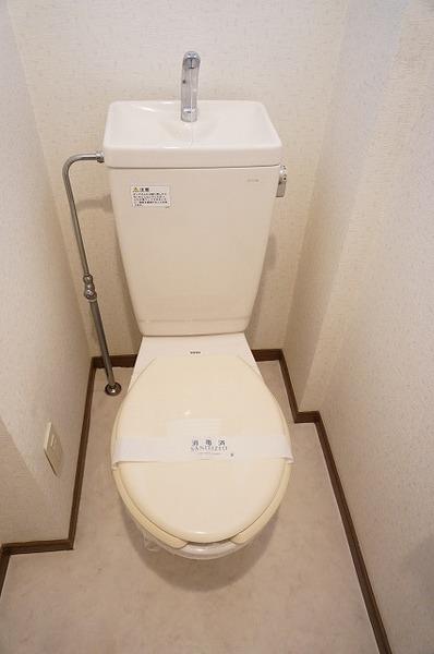 稲城市東長沼のマンション