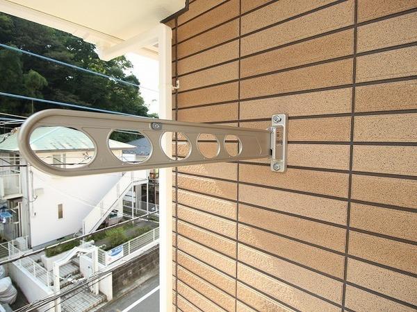稲城市百村のアパート