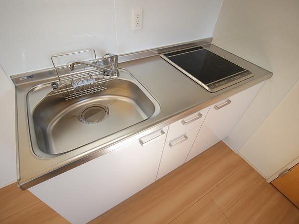 稲城市東長沼のマンション