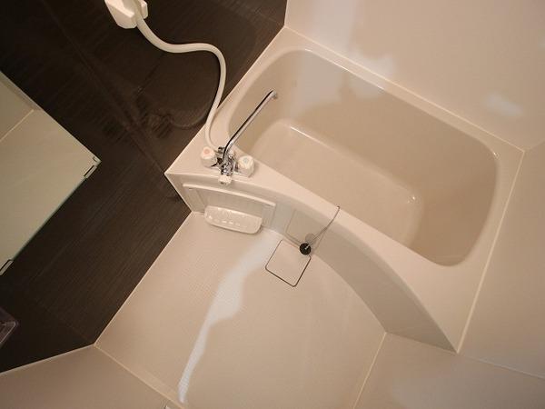 川崎市多摩区菅２丁目のアパート