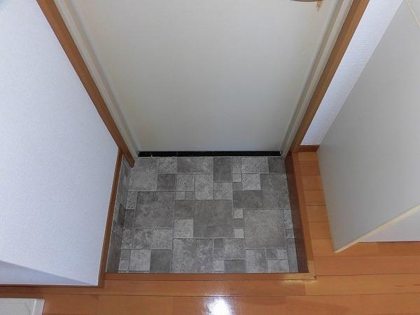 稲城市大丸のマンション