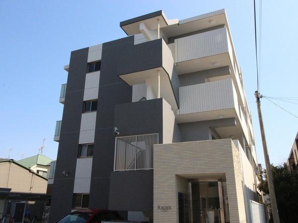 稲城市東長沼のマンション