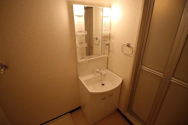 稲城市押立のマンション