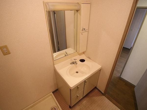 川崎市多摩区菅馬場２丁目のマンション