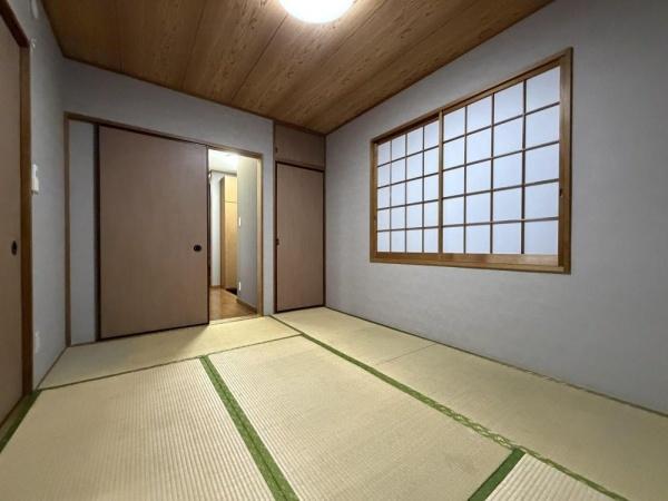 稲城市矢野口の貸家
