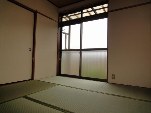 稲城市若葉台１丁目のアパート