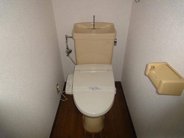 稲城市若葉台１丁目のアパート
