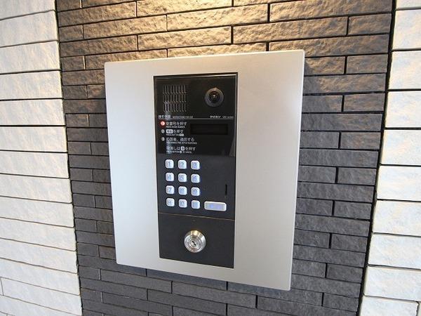 稲城市東長沼のマンション