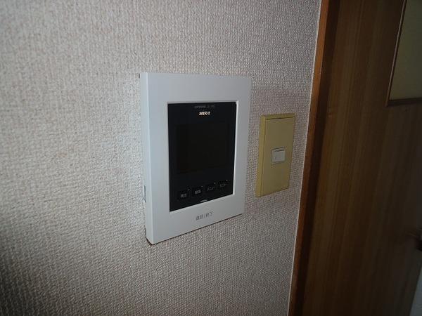 小平市小川東町１丁目のマンション