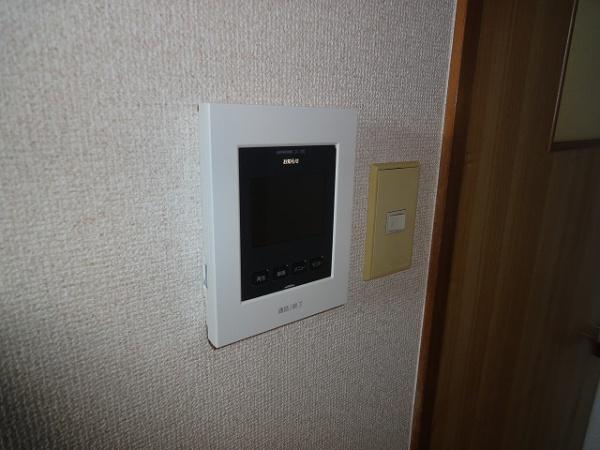 小平市小川東町１丁目のマンション