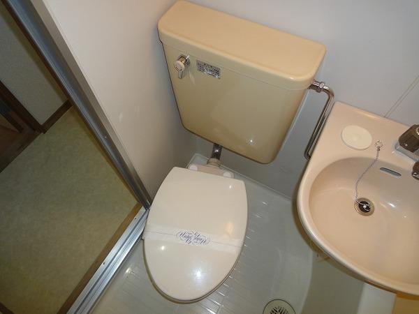 小平市小川東町１丁目のマンション