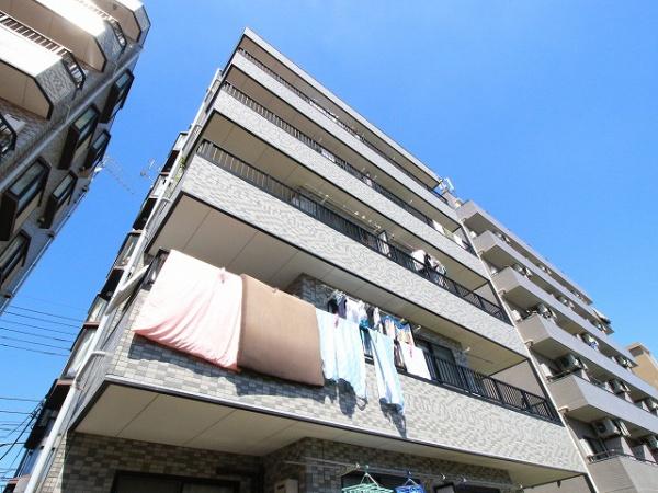 稲城市東長沼のマンション