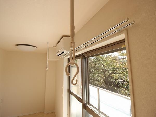 稲城市東長沼のマンション
