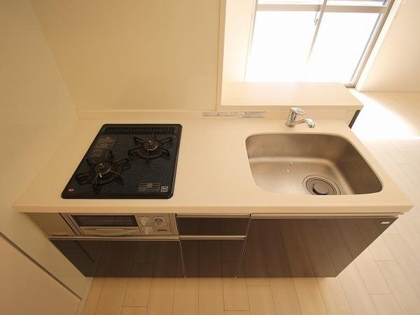 稲城市東長沼のマンション