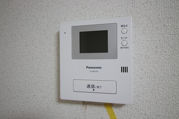 稲城市矢野口のアパート