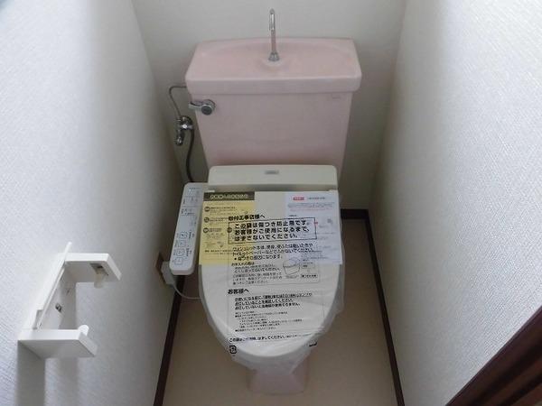 稲城市東長沼の貸家