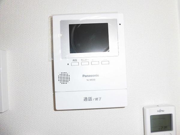 稲城市大丸のアパート