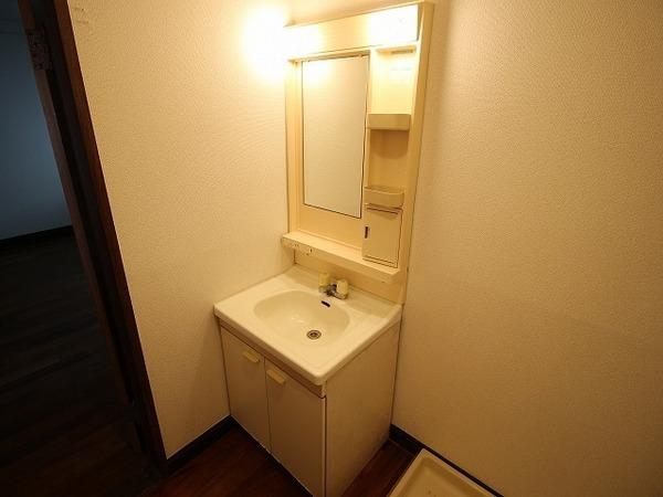 稲城市押立のマンション