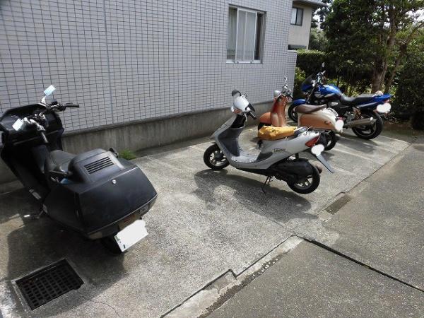 川崎市多摩区菅馬場１丁目のマンション