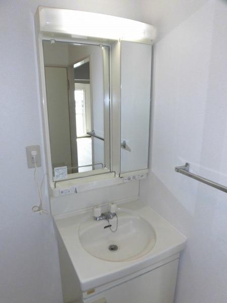 川崎市多摩区菅馬場１丁目のマンション