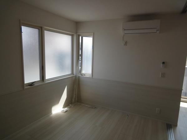 稲城市矢野口のアパート