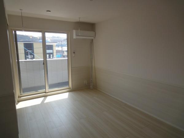 稲城市矢野口のアパート