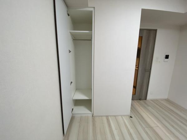 稲城市東長沼のマンション