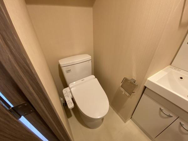 稲城市東長沼のマンション