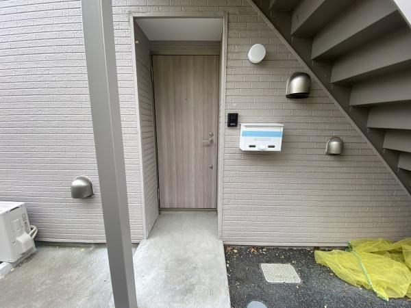 稲城市大丸のアパート