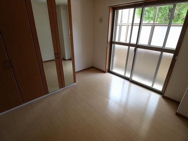 稲城市矢野口のマンション