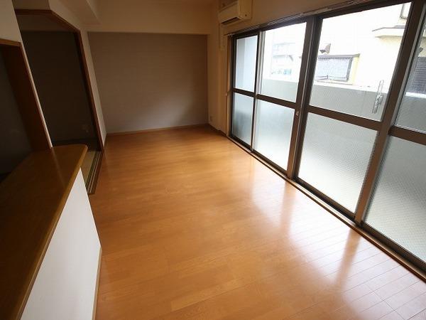 稲城市矢野口のマンション