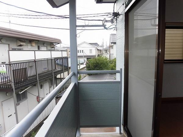 川崎市多摩区菅５丁目のテラスハウス