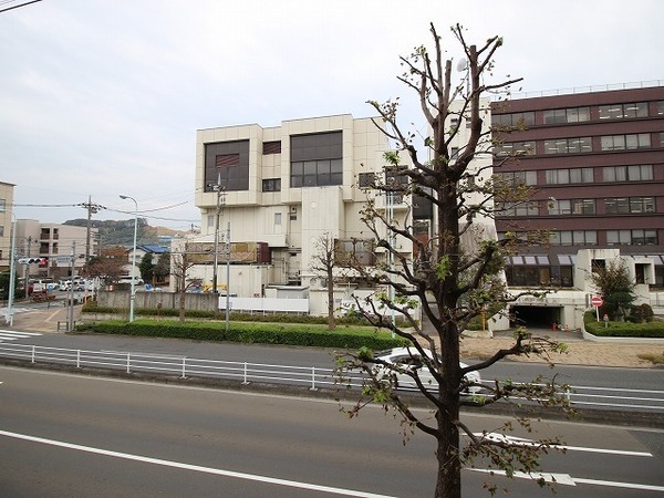 稲城市東長沼のマンション