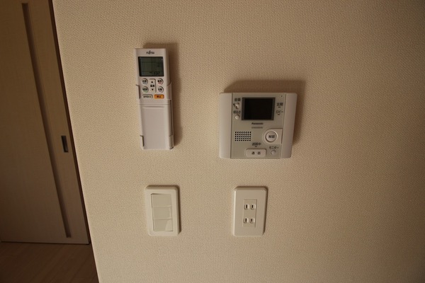 稲城市東長沼のマンション