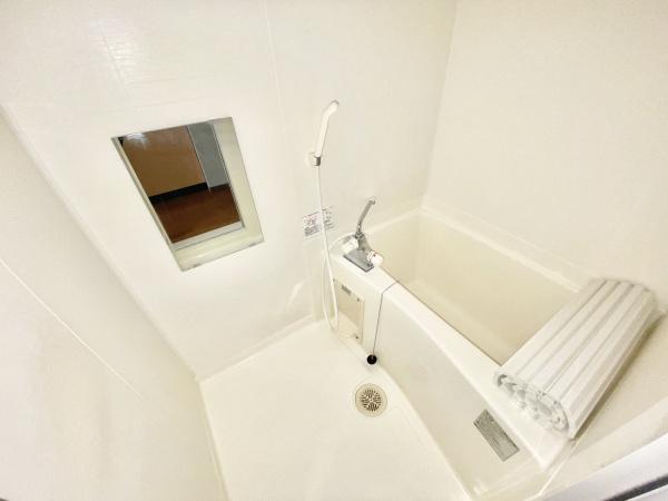 稲城市東長沼のマンション