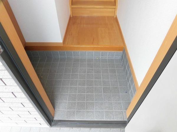 稲城市矢野口のアパート