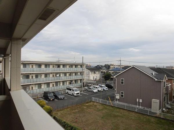稲城市矢野口のアパート