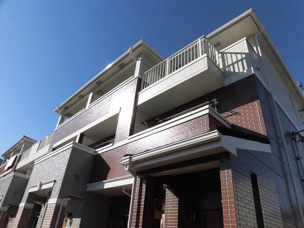 稲城市矢野口のアパート