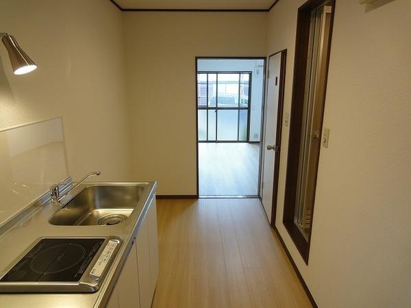 稲城市大丸のアパート