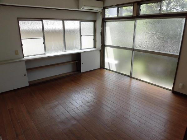 稲城市矢野口のアパート