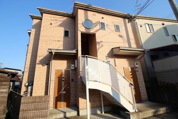 川崎市多摩区菅１丁目のアパート