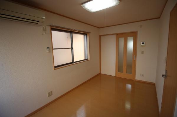 川崎市多摩区菅１丁目のアパート