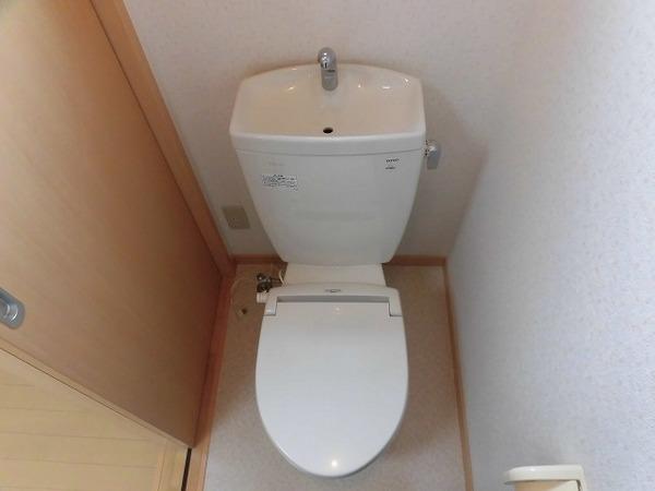 川崎市多摩区菅１丁目のアパート