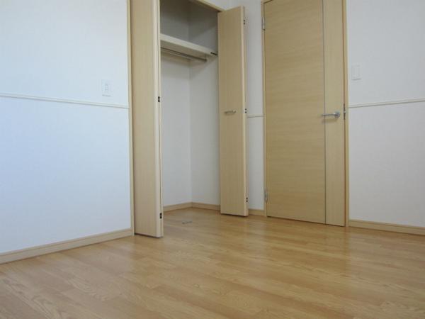 稲城市大丸のマンション