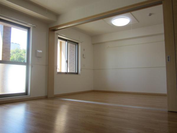 稲城市大丸のマンション