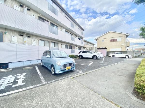稲城市大丸のアパート