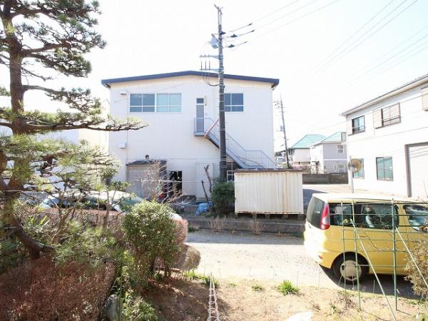 稲城市押立のアパート
