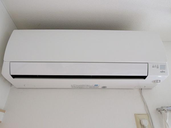 稲城市押立のアパート