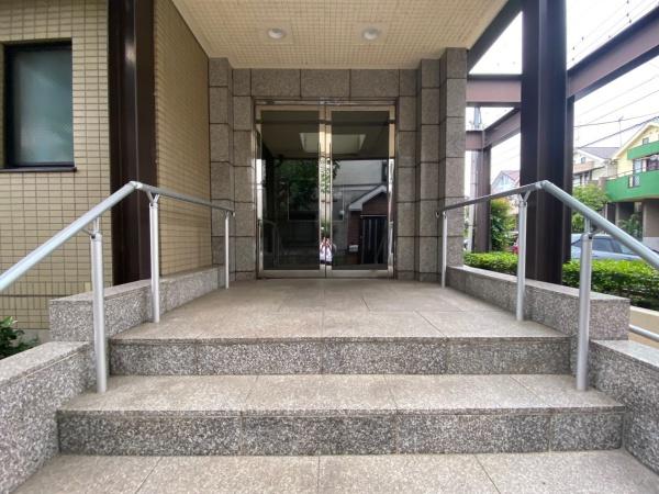 稲城市大丸のマンション